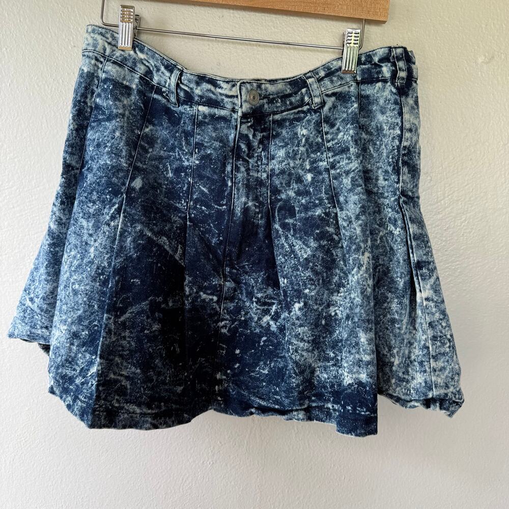 Thrill vintage acid wash denim pleated mini skirt flared silhouette. size 1X - Picture 3 of 10